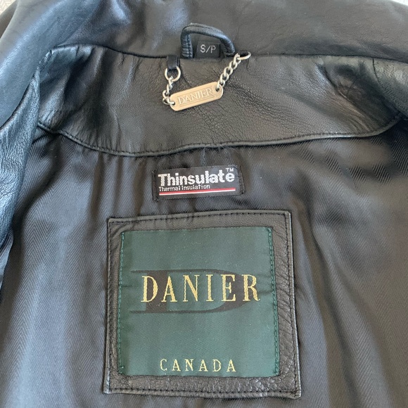 Black Leather Jacket - Women's - Danier - Genuine Leather - M - Picture 9 of 12